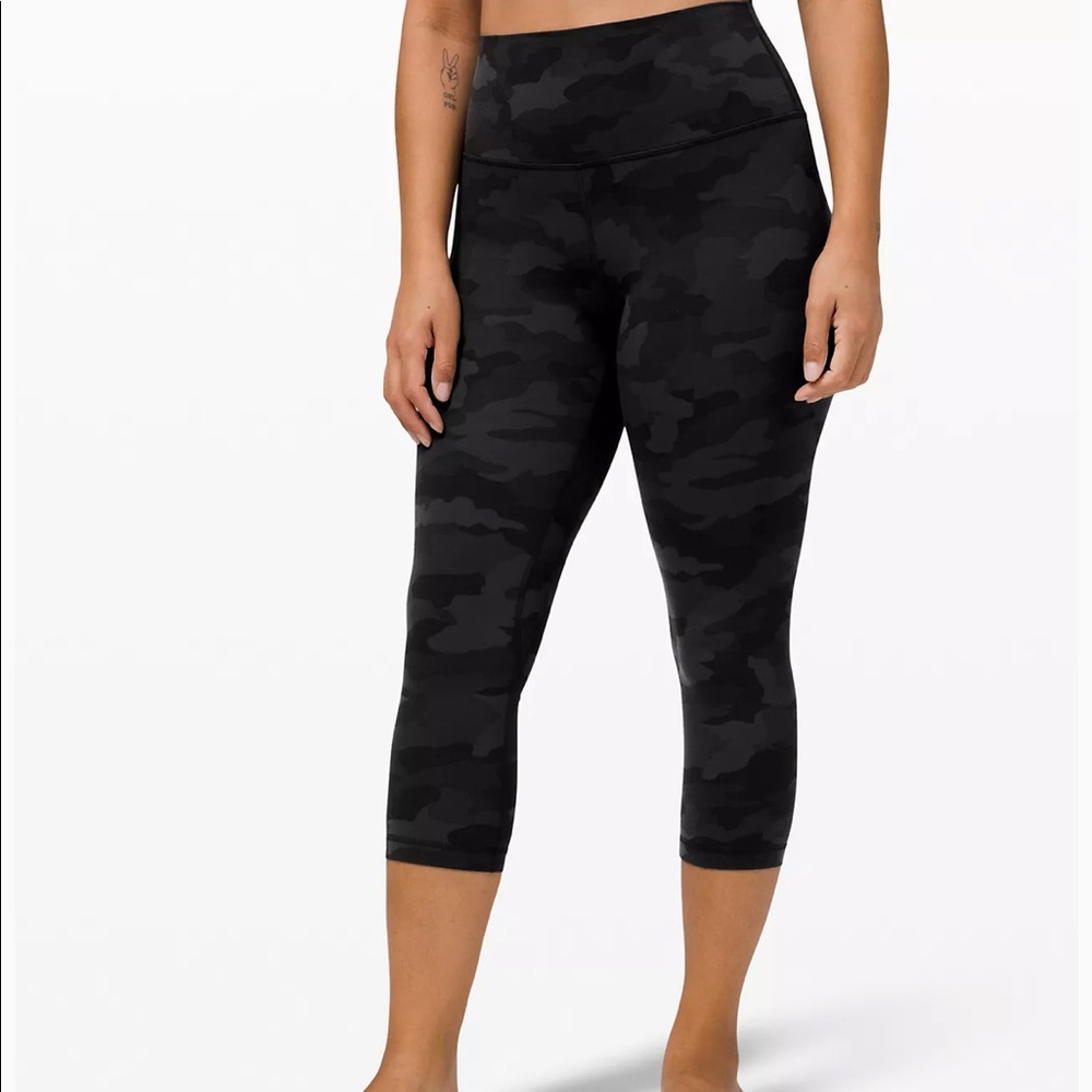 Lululemon leggings 🍋